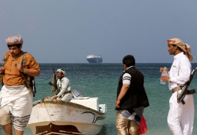 Хуситы атаковали еще одно судно у берегов Йемена