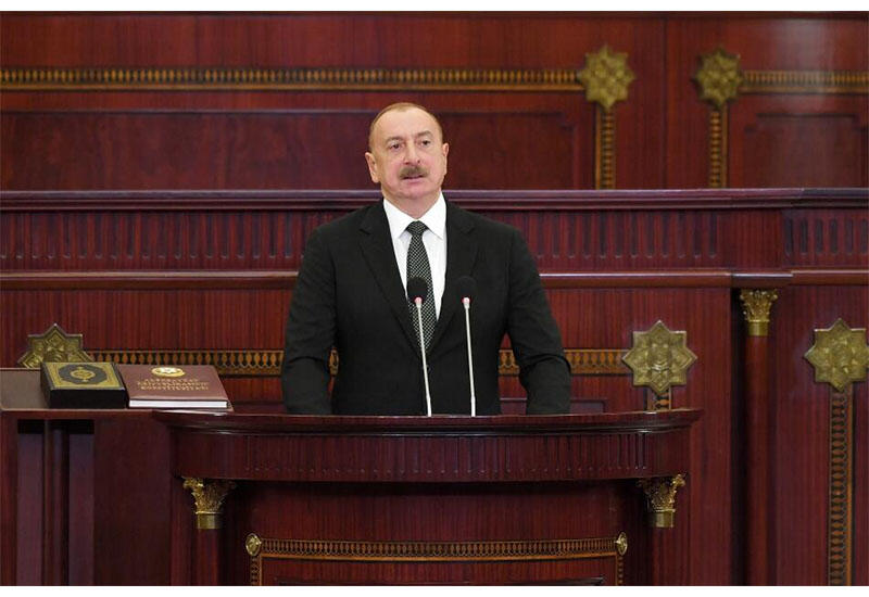 Президент Ильхам Алиев: Мы должны быть рядом со странами, ведущими борьбу с неоколониализмом