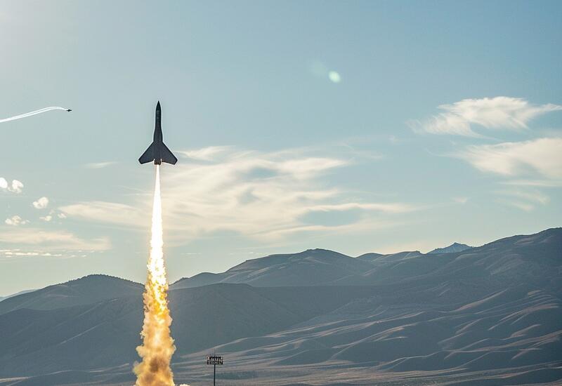 США работают над программой по обнаружению гиперзвуковых ракет из космоса