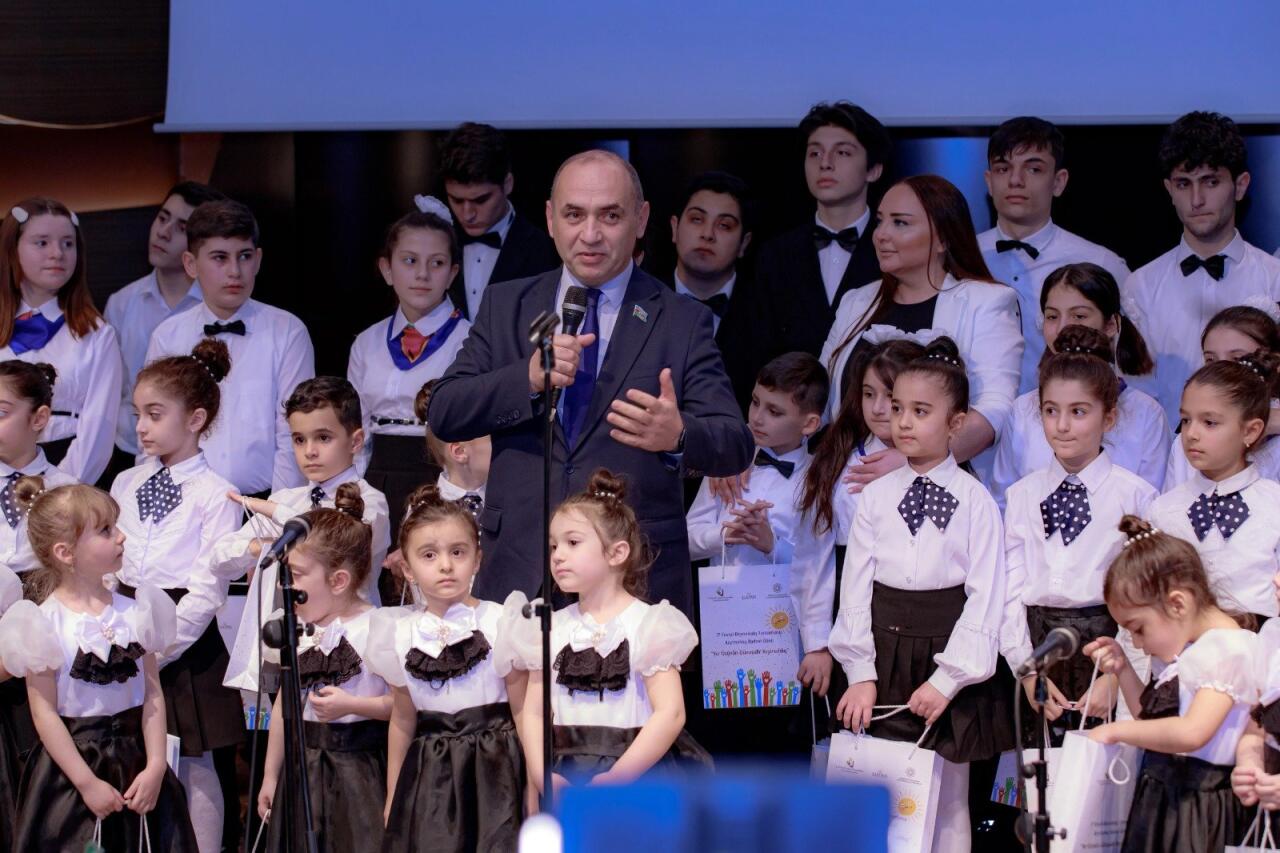 В Баку отметили Всемирный день доброты