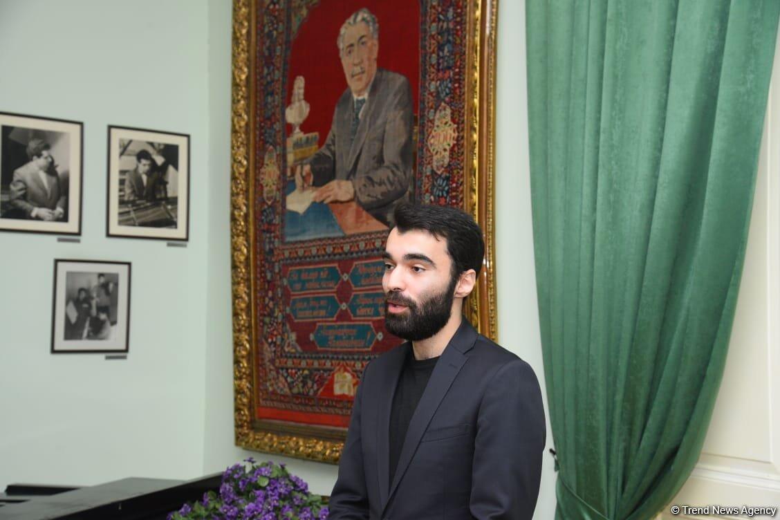 В Баку прошло мероприятие, посвященное 100-летию видного учёного-литературоведа Камала Талыбзаде