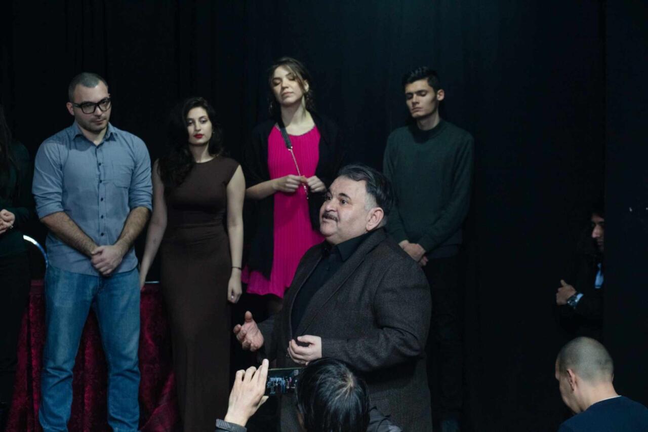 На сцене M.Teatr состоялась премьера спектакля "Ферзь"