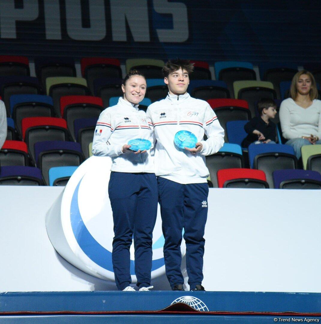 В Баку в рамках Кубка мира по прыжкам на батуте и акробатической дорожке вручили AGF Trophy