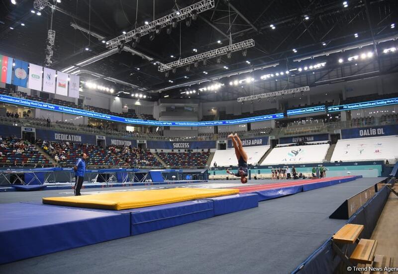 Кубок мира в Баку: гимнастка из Франции завоевала золотую медаль в программе прыжков на акробатической дорожке
