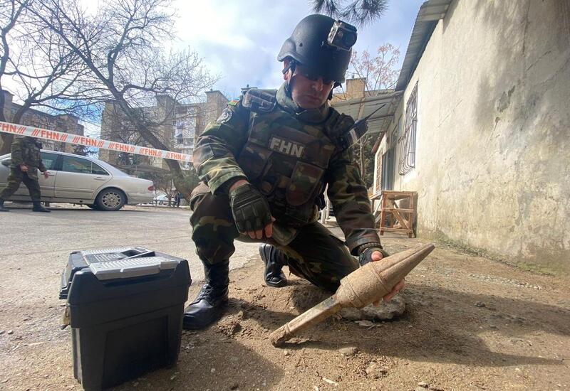 В Баку обнаружена граната
