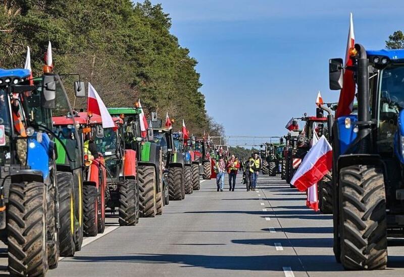 Польские фермеры заблокировали границу со Словакией