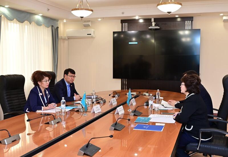 Президент Фонда Тюрской Культуры и Наследия встретилась с министром культуры и информации Казахстана
