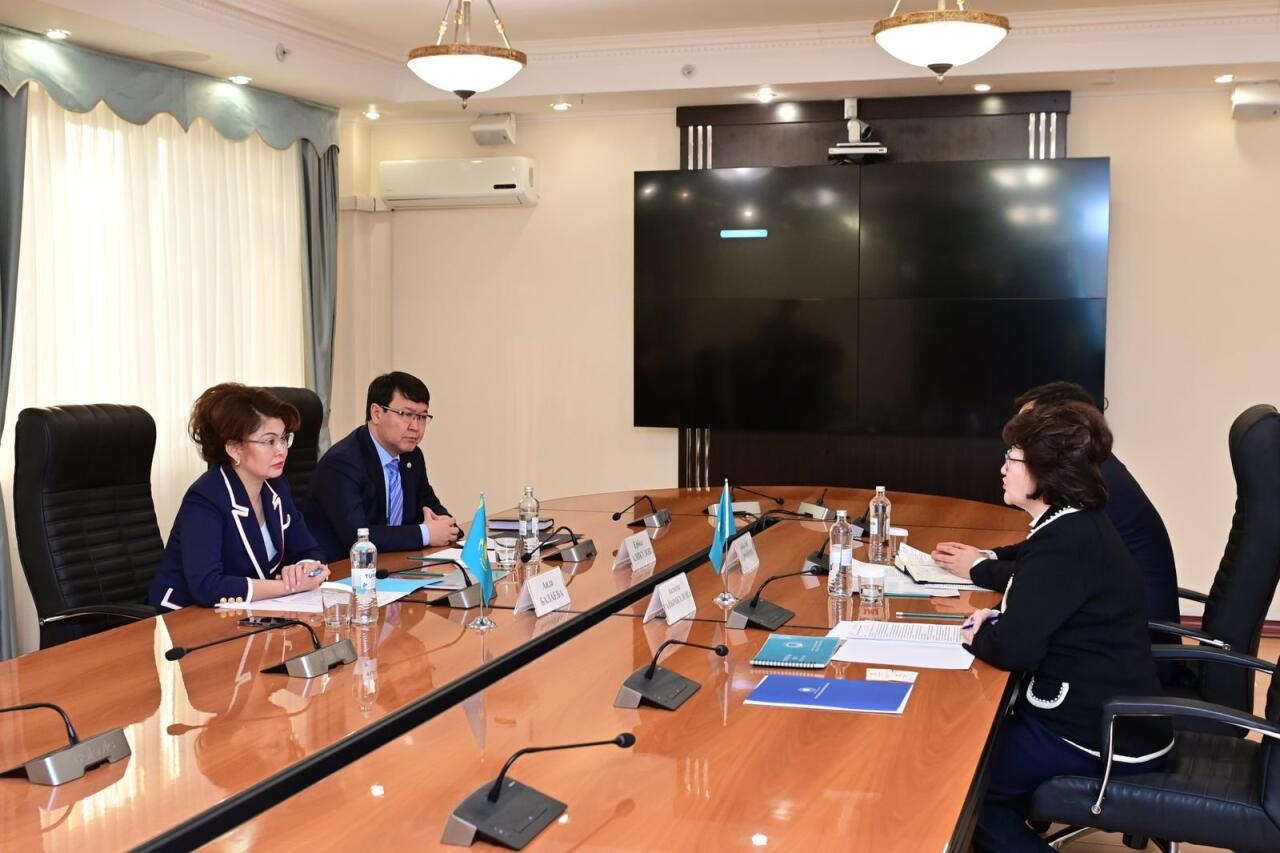 Президент Фонда Тюрской Культуры и Наследия встретилась с министром культуры и информации Казахстана