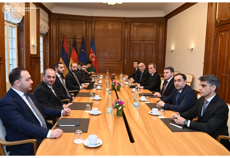 Встреча глав МИД Азербайджана и Армении в Берлине
