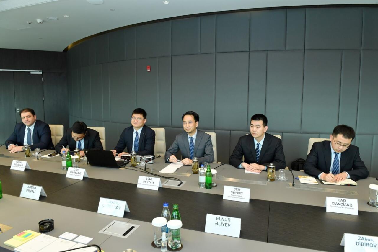 Микаил Джаббаров на встрече с делегацией китайской компании