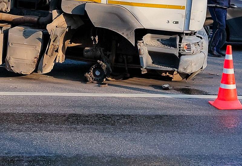 Массовая авария с грузовиками в Москве