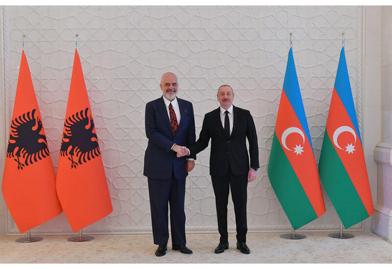 Состоялась встреча Президента Ильхама Алиева с премьер-министром Албании Эди Рамой один на один