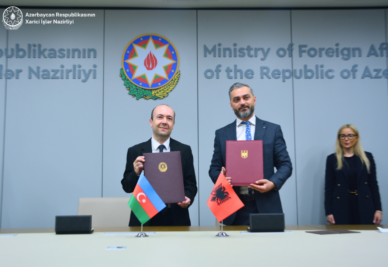 Отменен визовый режим между Азербайджаном и Албанией