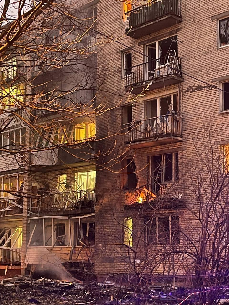 Момент взрыва беспилотника в Санкт-Петербурге