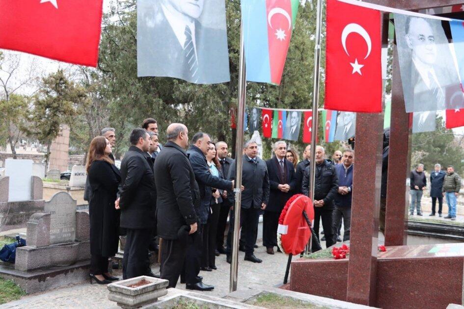 Rəsulzadənin məzarının abadlaşdırılması istiqamətində kompleks işlər görülüb