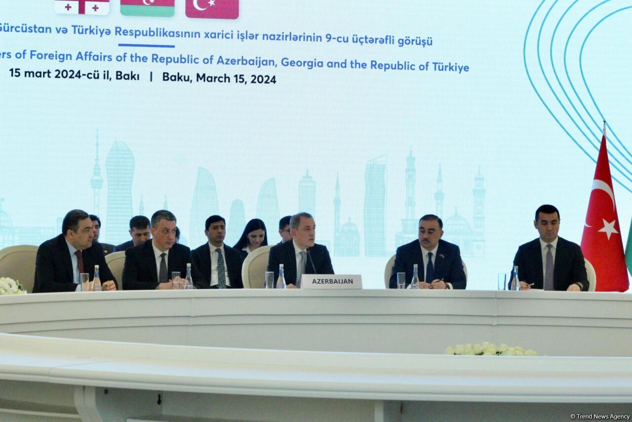 Девятая трехсторонняя встреча глав МИД Азербайджана, Турции и Грузии в Баку