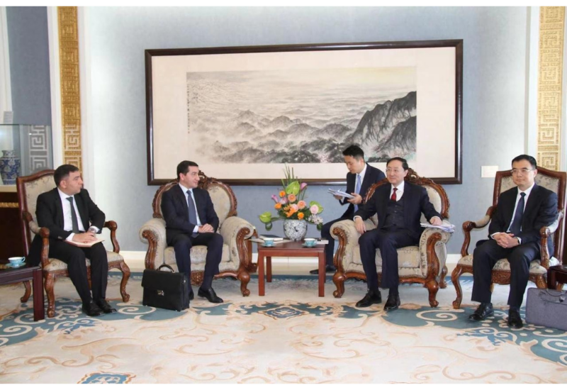 Азербайджан и Китай обсудили взаимодействие в рамках COP29
