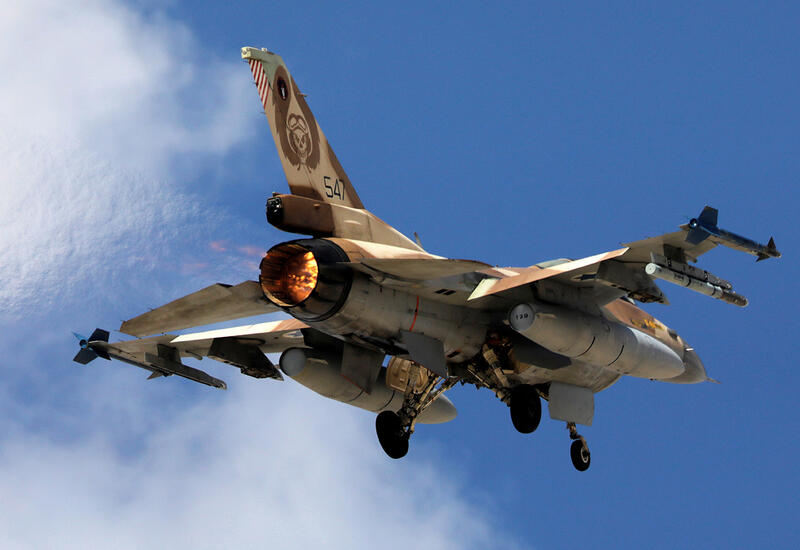 Израильские ВВС перехватили приближавшийся с востока неизвестный дрон