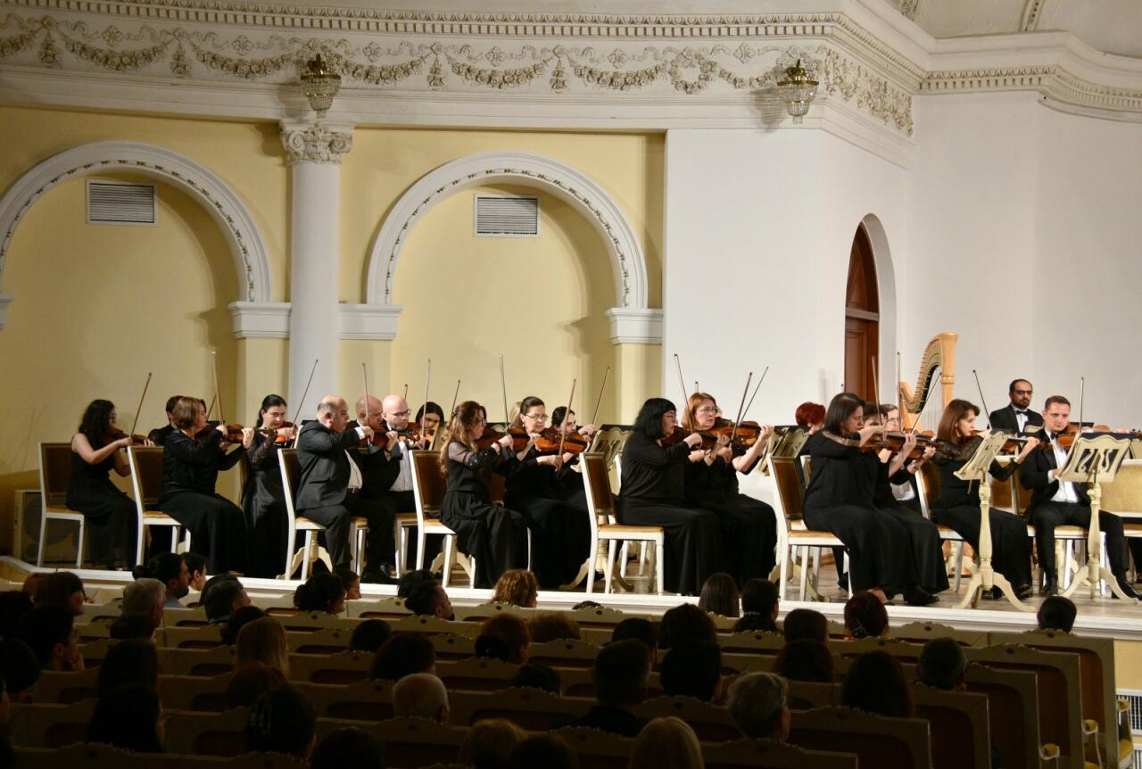 Фантазия Кармен в Баку: концерт Анара Брамо