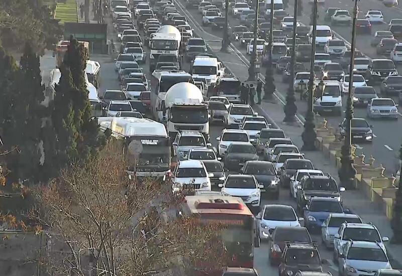 Bakıda bu yollarda sıxlıq var