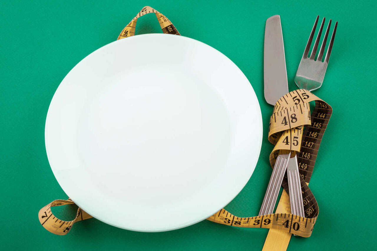 Диетолог развеяла распространенный миф о вреде позднего ужина для фигуры