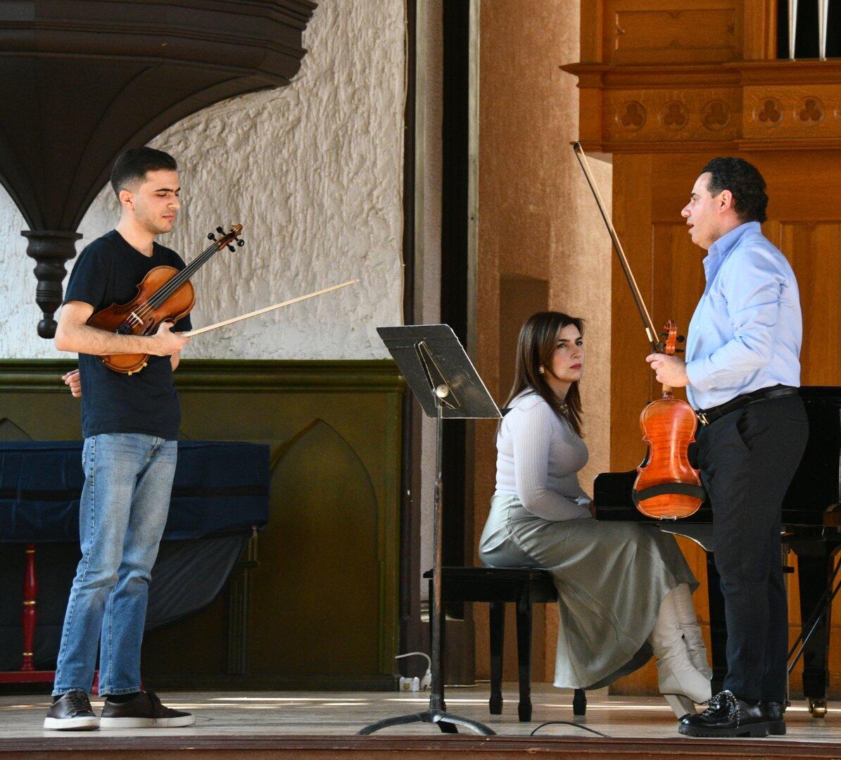 Известный музыкант из Германии провел в Баку мастер-класс