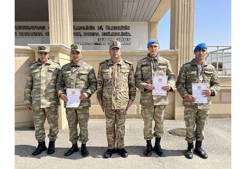 В Сухопутных войсках ВС Азербайджана проведено первенство по военизированному кроссу