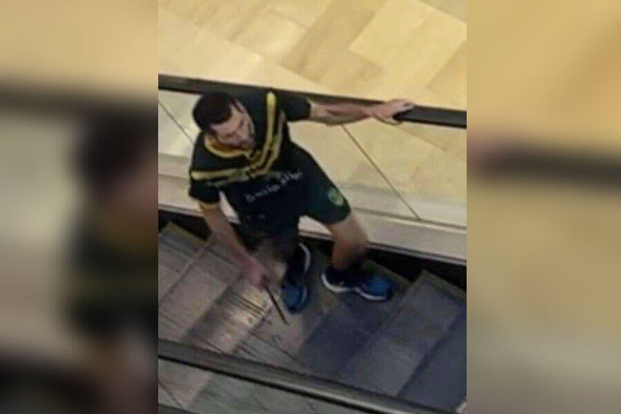 Неизвестный напал на посетителей торгового центра в Австралии