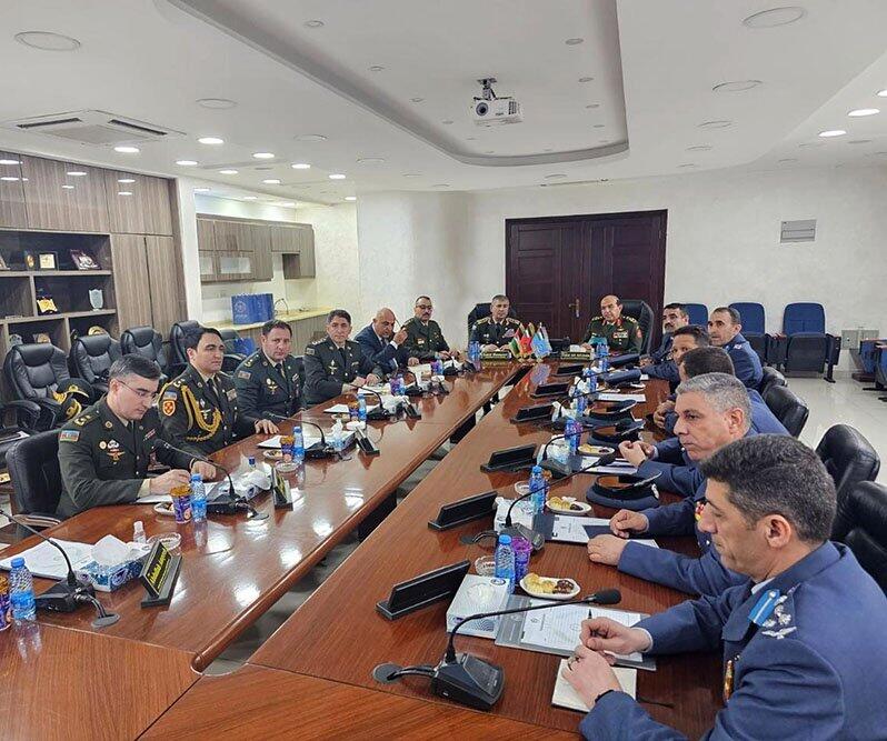 Закир Гасанов встретился с командующим ВВС Иордании