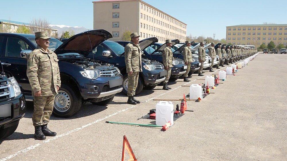 В Отдельной общевойсковой армии Азербайджана проведен осмотр техники