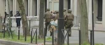 Задержан мужчина, угрожавший взорвать себя в здании консульства Ирана в Париже