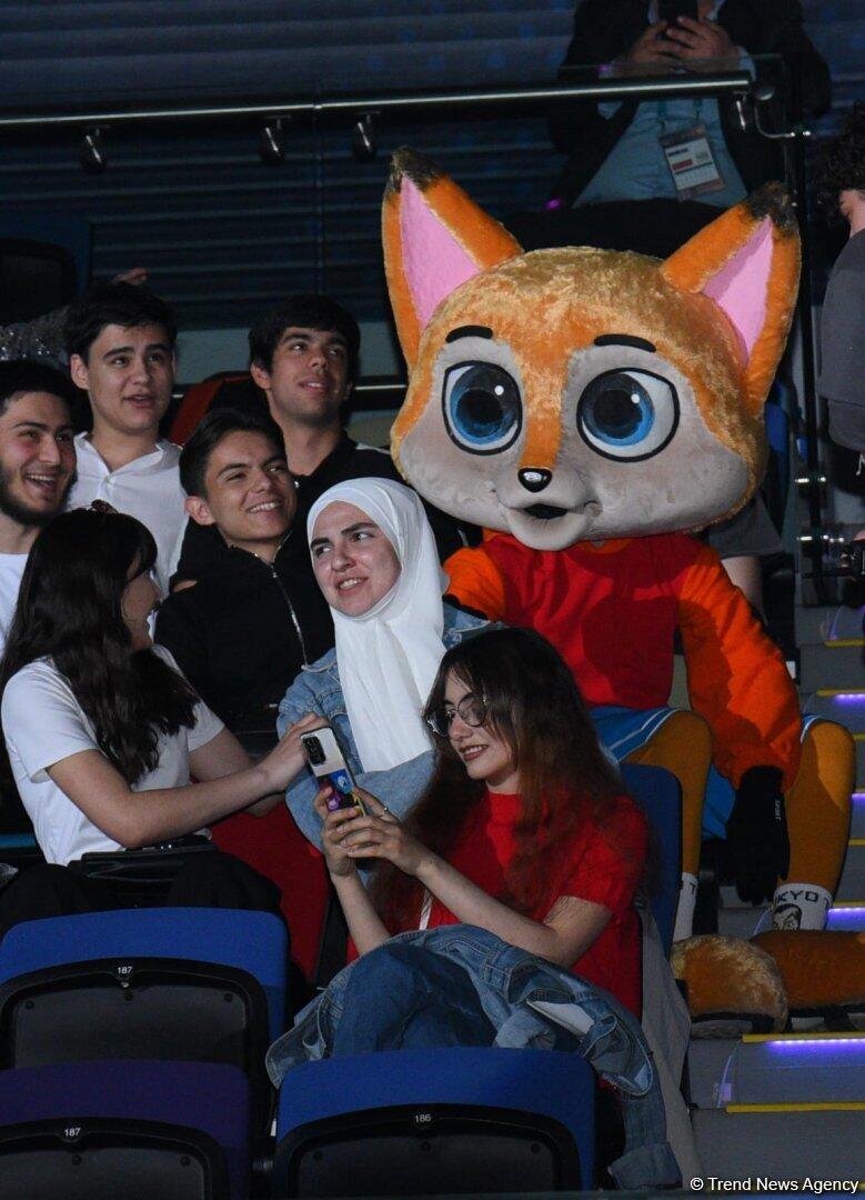 В Баку состоялась торжественная церемония открытия Кубка мира по художественной гимнастике