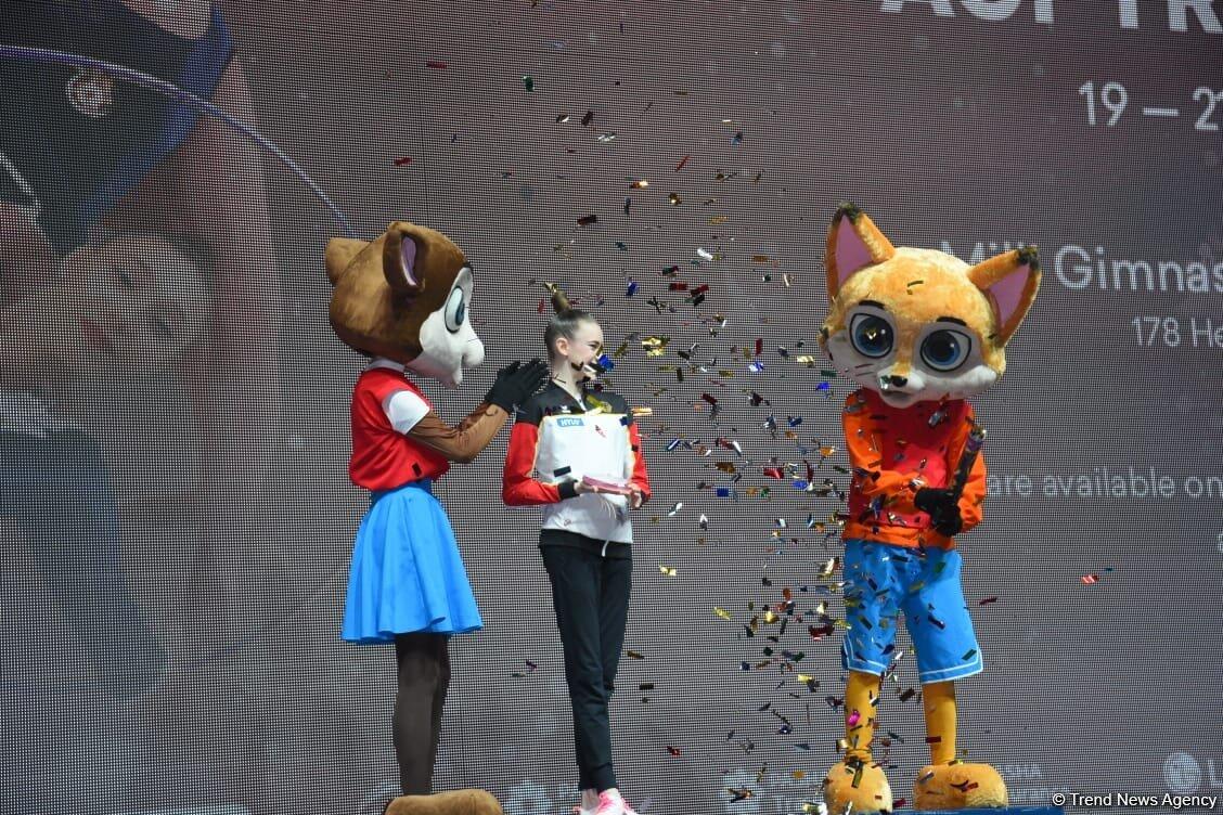 В рамках Кубка мира по художественной гимнастике в Баку вручена награда "AGF Trophy"