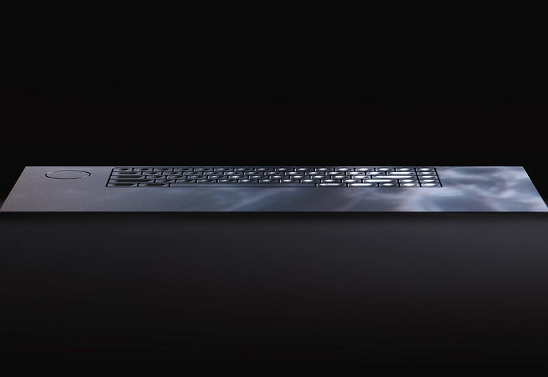 Создана цельнометаллическая клавиатура для компьютера Icebreaker