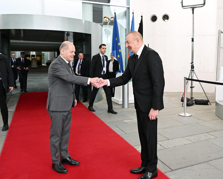 Состоялась совместная пресс-конференция Президента Ильхама Алиева и Канцлера Германии Олафа Шольца
