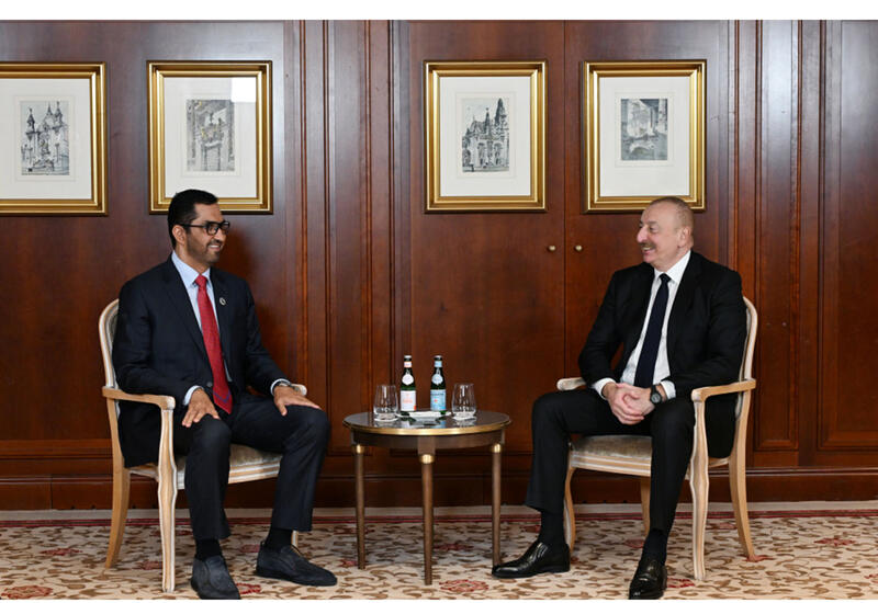 В Берлине состоялась встреча Президента Ильхама Алиева с министром промышленности и передовых технологий ОАЭ