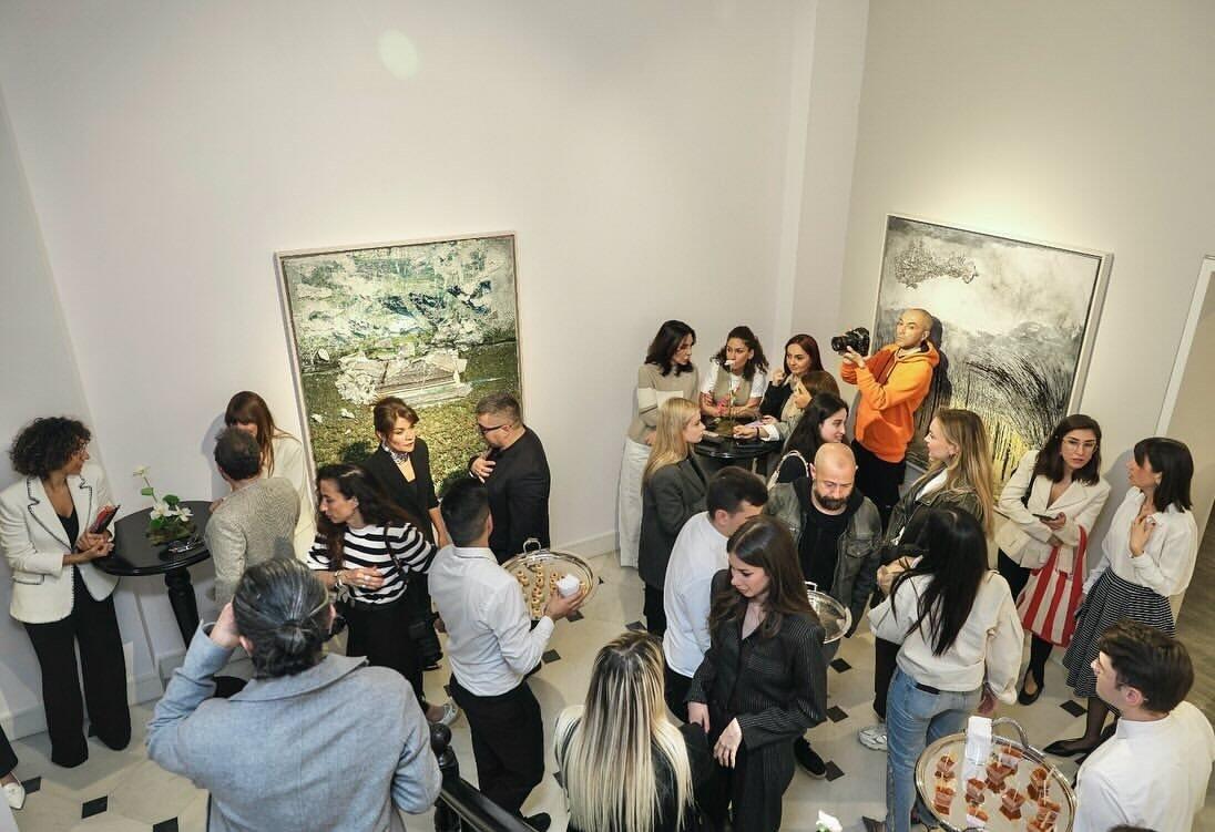 Персональная выставка Аиды Махмудовой "A Dream Unfolds" проходит на VISION ART PLATFORM!