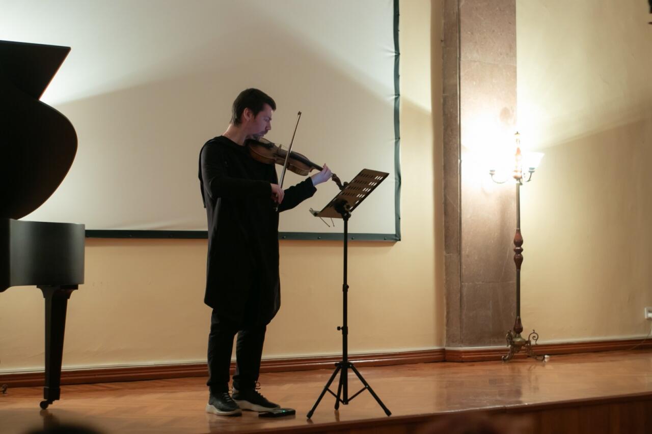 В Музейном центре состоялся концерт Хумай Гасымзаде и Глеба Хохлова