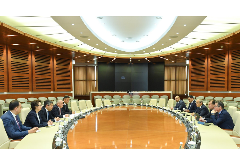 Азербайджан и Узбекистан обсудили деятельность совместной инвестиционной компании