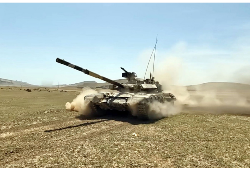 Азербайджанские танкисты оттачивают боевые навыки