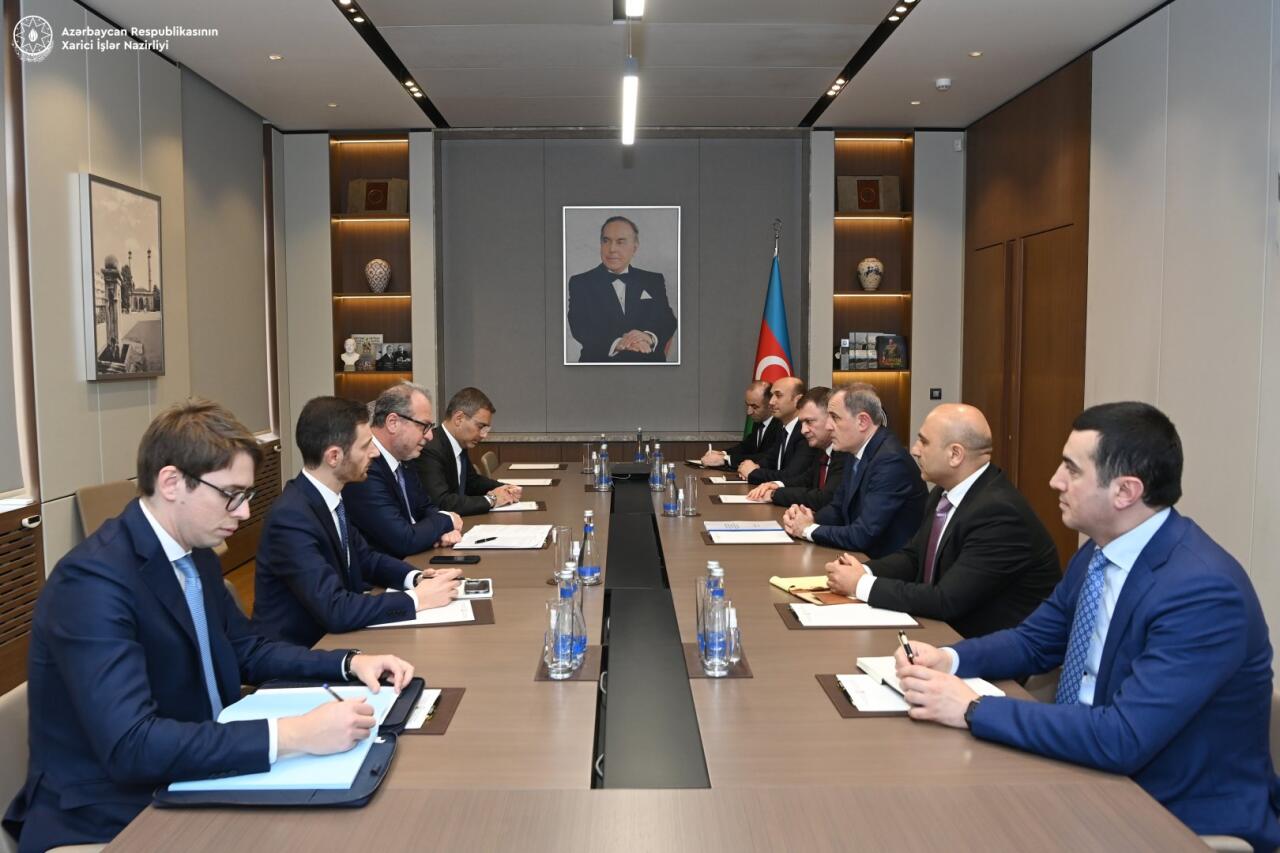 Баку и Рим обсудили двустороннее и многостороннее сотрудничество