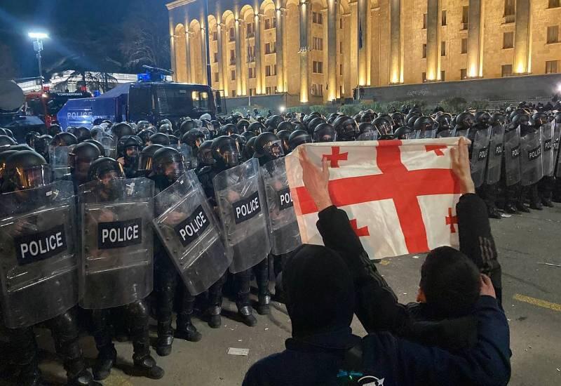 Премьер Грузии сообщил о готовящихся провокациях со стороны оппозиции