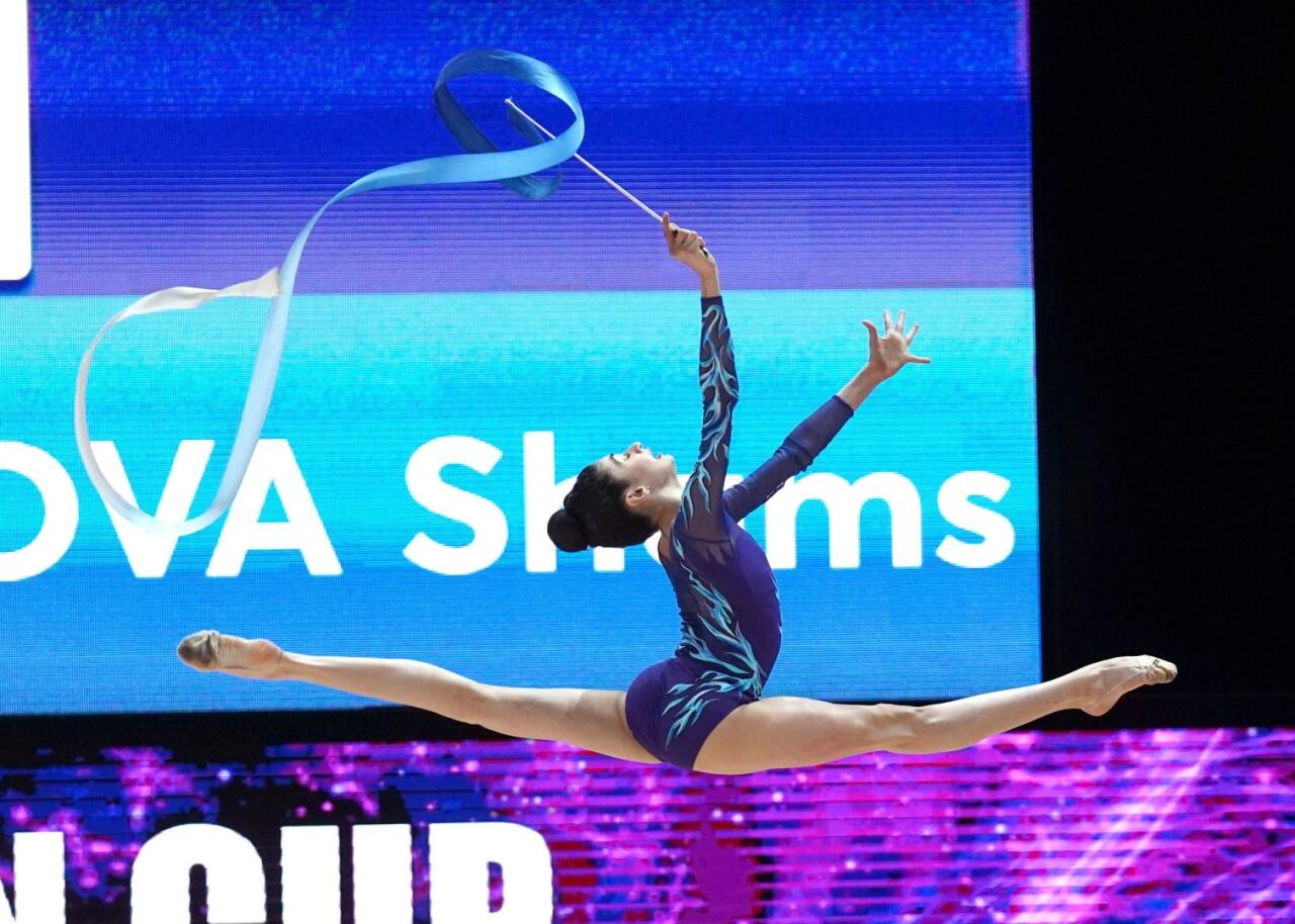 Азербайджанская гимнастка Шамс Агагусейнова завоевала "серебро" Кубка Европы в Баку в упражнении с лентой