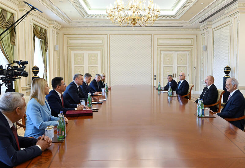 Президент Ильхам Алиев принял губернатора Астраханской области Российской Федерации