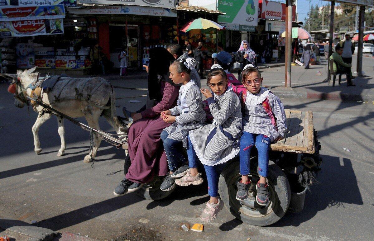 Палестинцы начали покидать восточные районы Рафаха