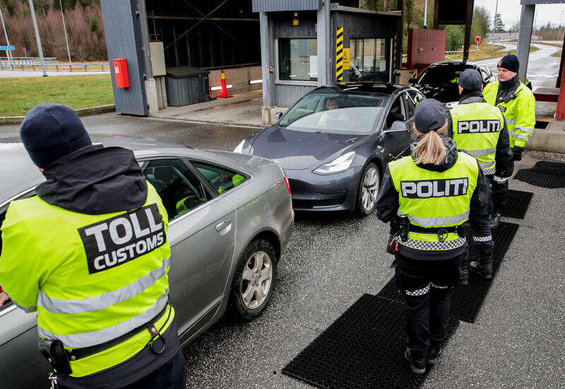 Швеция продлила пограничный контроль для европейцев