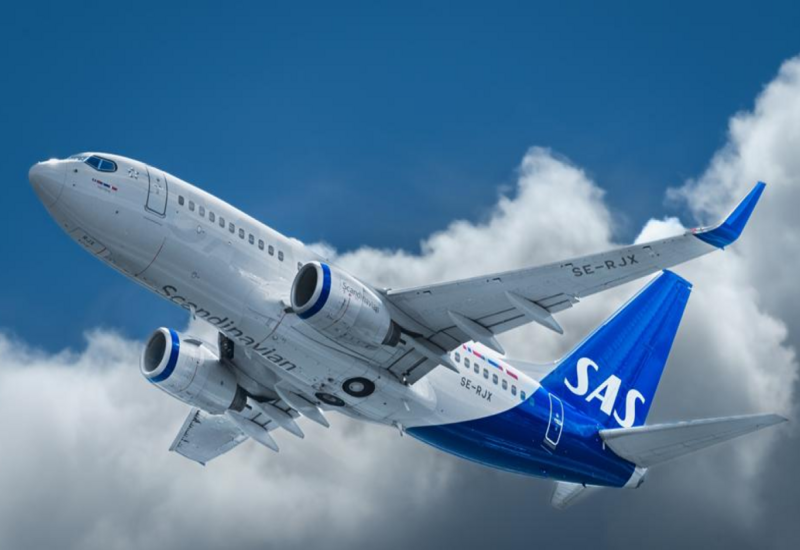 Самолет Scandinavian Airlines совершил вынужденную посадку в Баку