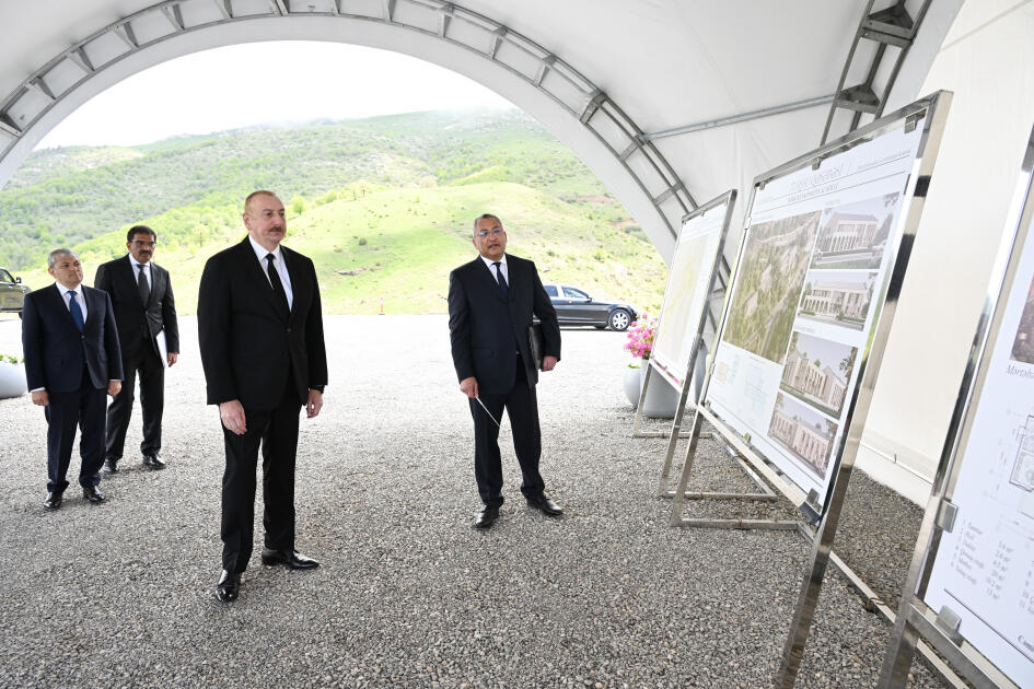 Президент Ильхам Алиев заложил фундамент поселка Туршсу Шушинского района