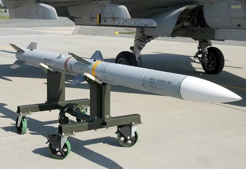 США одобрили продажу Румынии ракет класса "воздух - воздух"