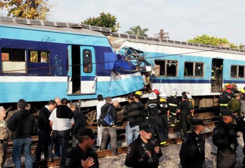 В столице Аргентины столкнулись два поезда
